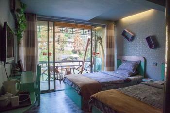 Fenghuang Lifetime True Love Hotel ภายนอก รูปภาพ
