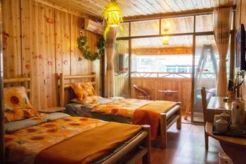 Fenghuang Lifetime True Love Hotel ภายนอก รูปภาพ